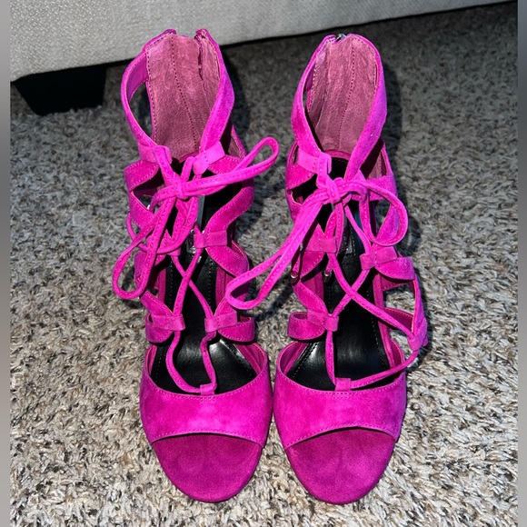BCBG • “Rameena” lux kid suede strappy block heel sandals, size 6.5M in Magenta - Picture 1 of 6